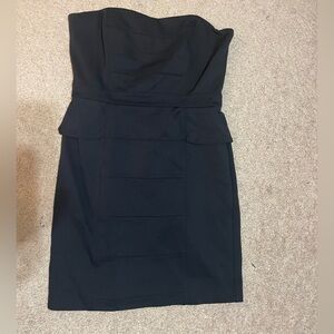 White House‎ black market black strapless mini dress size 6